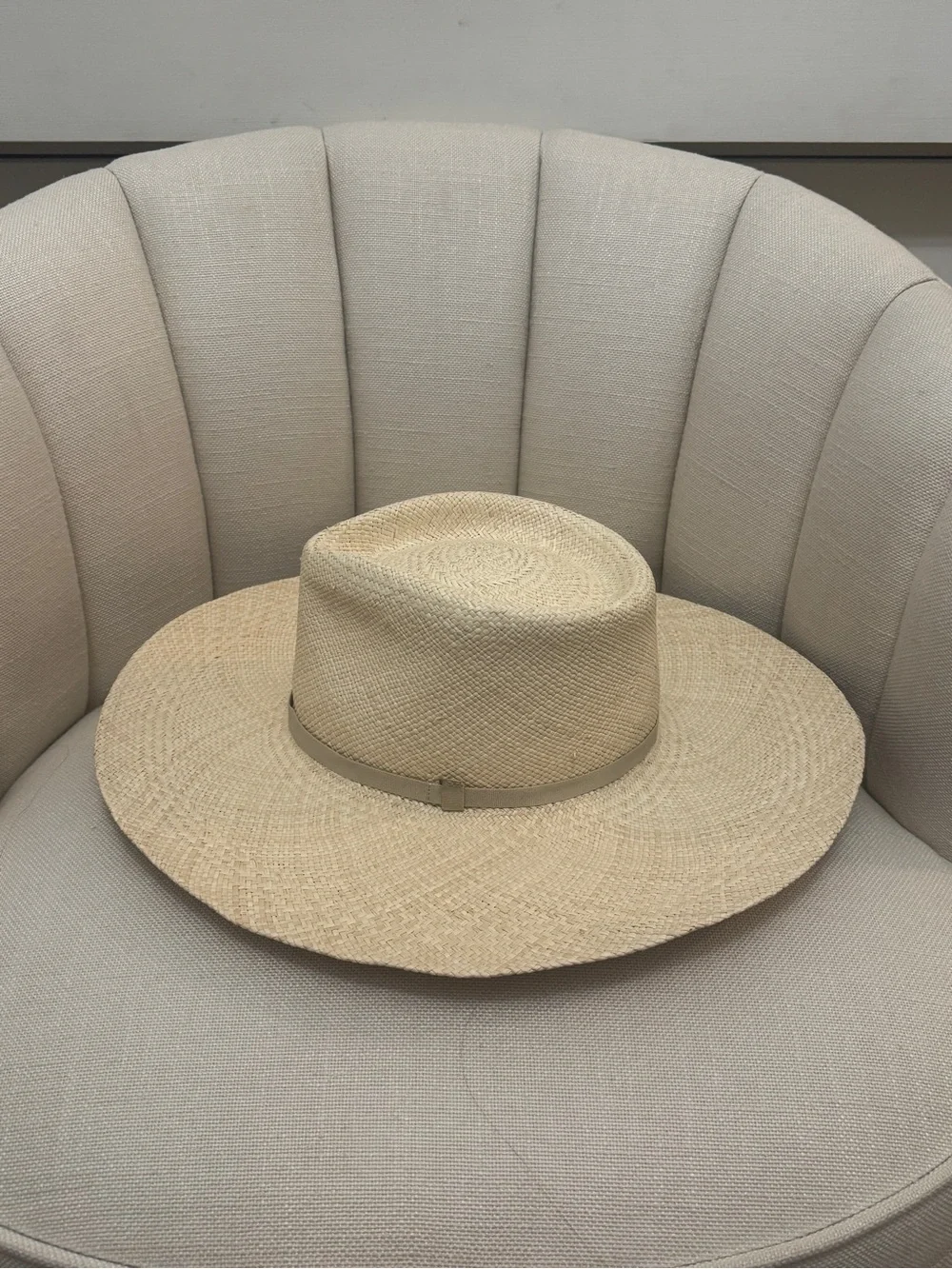 Cuyana wide brimmed straw hat